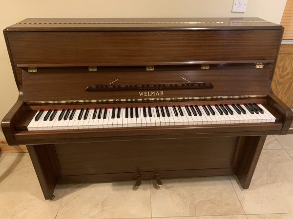 Yamaha U1 Piano