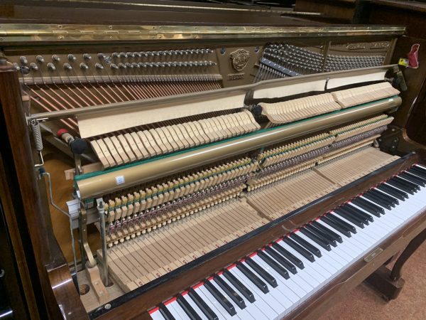 Samick Mahogany Piano - Image 4